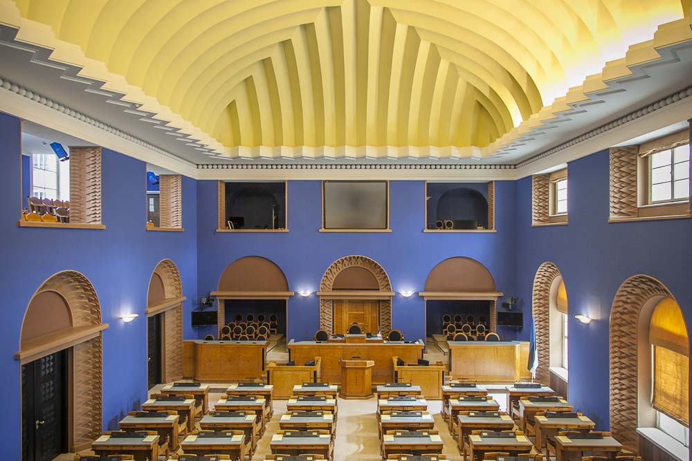 Viron parlamentin istuntosali