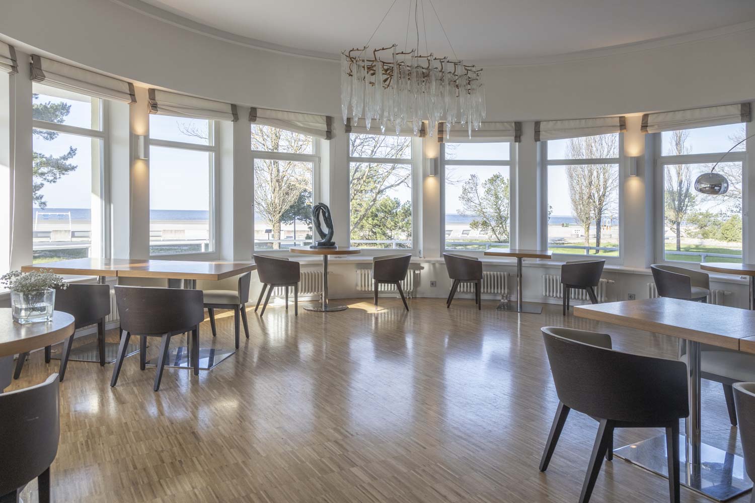 Pärnu Rannahotellin baari